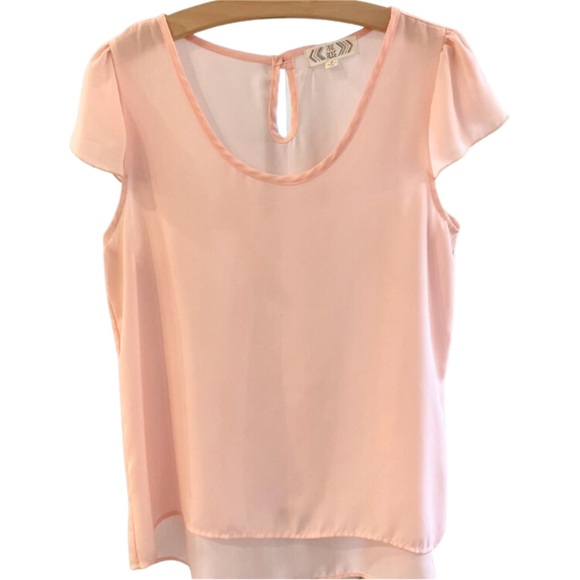 Pink Rose Tops - Pink Rose Women's Blouse, Size Medium, Pastel Pink